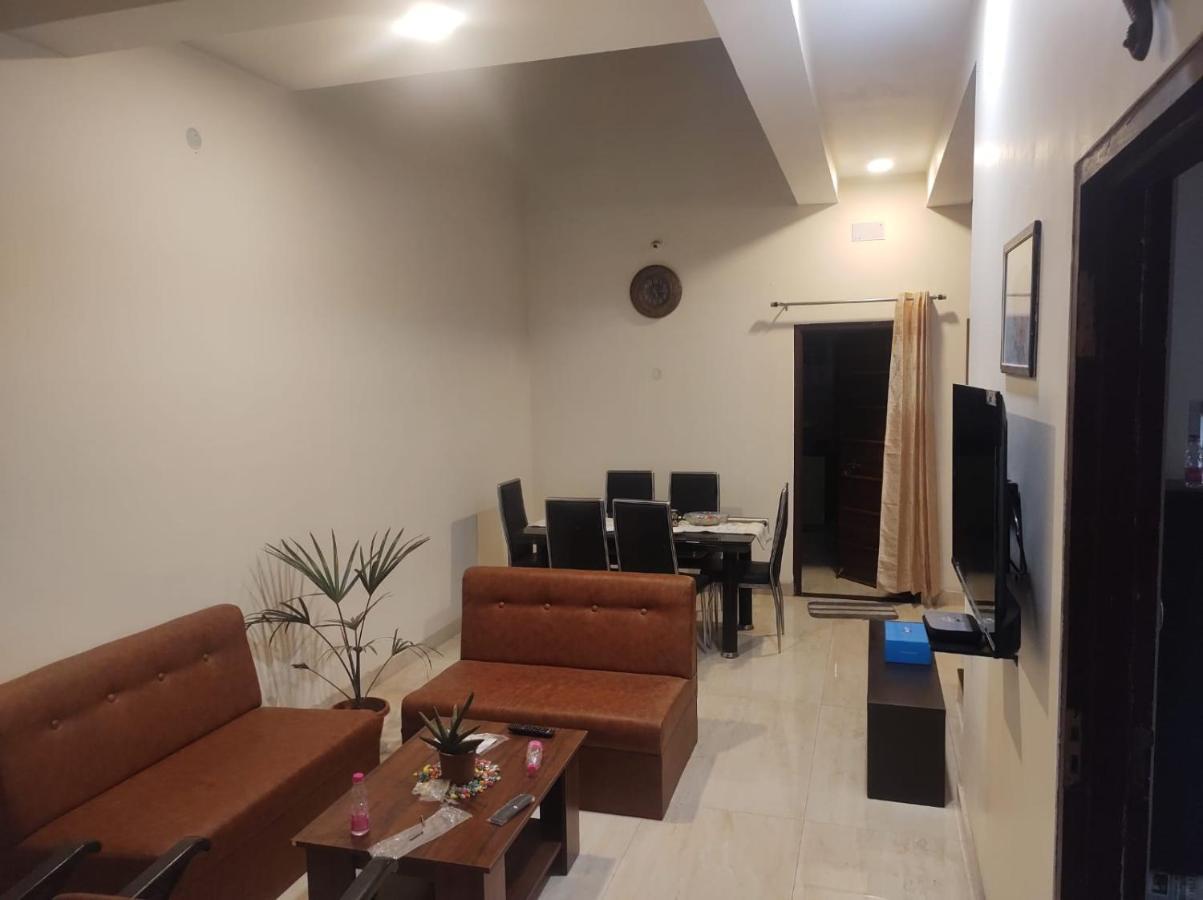 Samadhan Home Stay 贾巴尔普尔 外观 照片