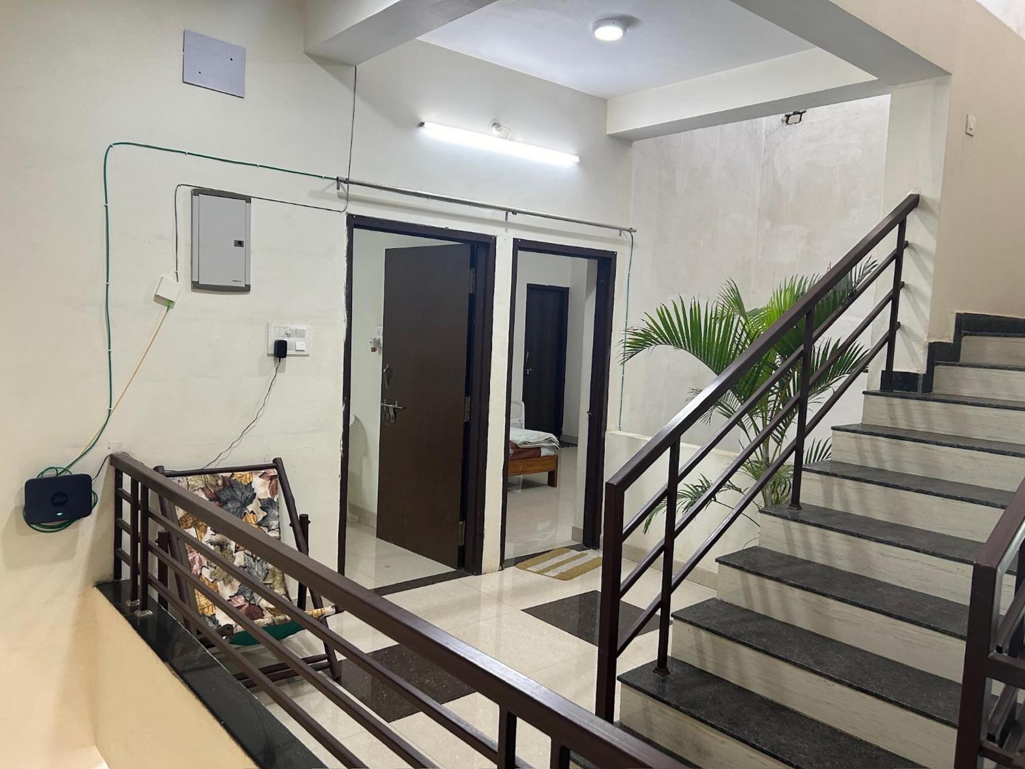 Samadhan Home Stay 贾巴尔普尔 外观 照片